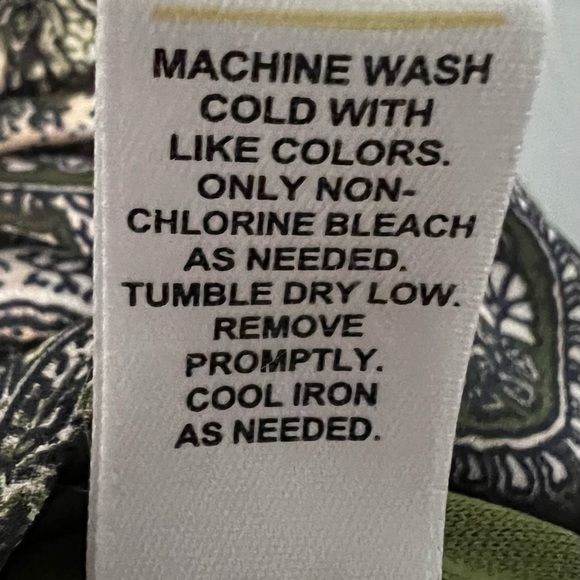 C est 1946 Women’s midi dress Large Elastic waist bell sleeves Green paisley - Picture 10 of 11